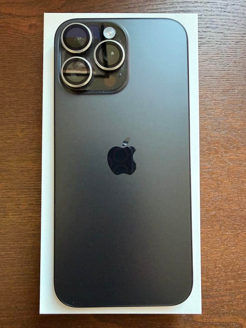 iPhone16 Pro Max ブラックチタニウム SIMフリー