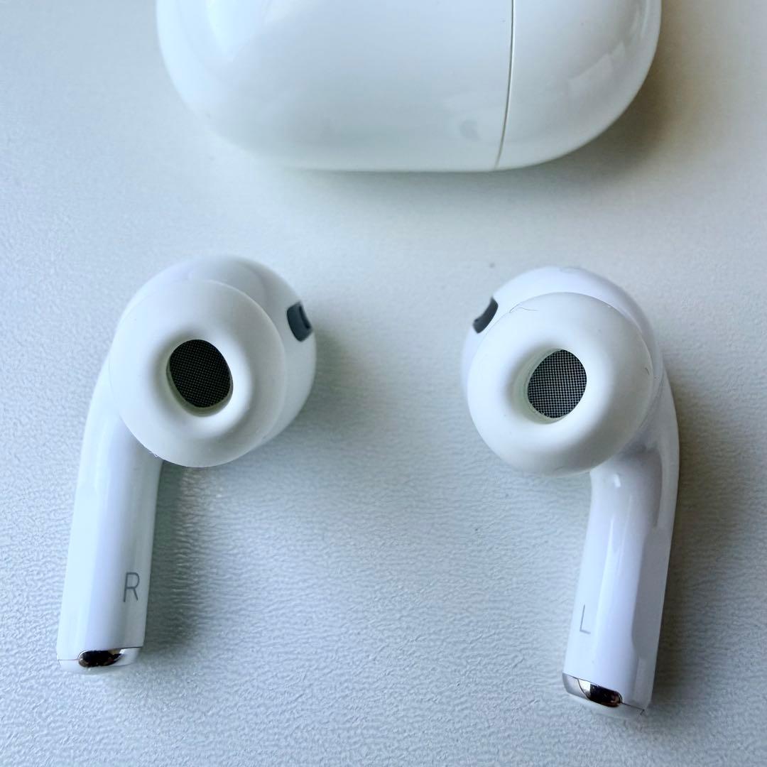 Apple AirPods Pro 第1世代 【付属品完備】