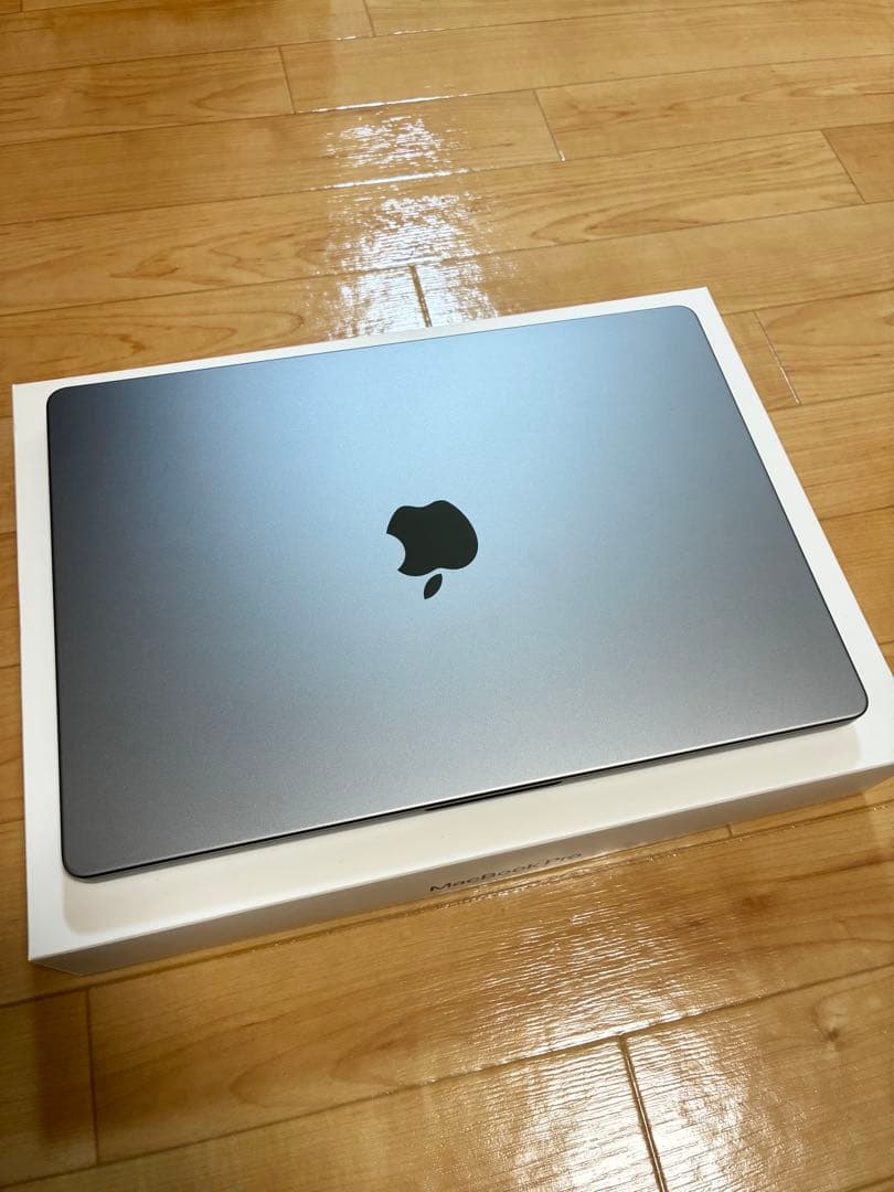 MacBook Pro M1 Pro 2021 32GB/512GB 14インチ
