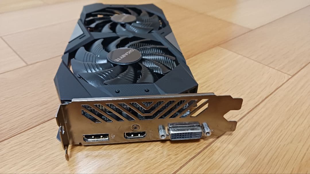 グラフィックボード・グラボ・ビデオカード GIGABYTE 1650super GV-N165SWF2OC-4GD