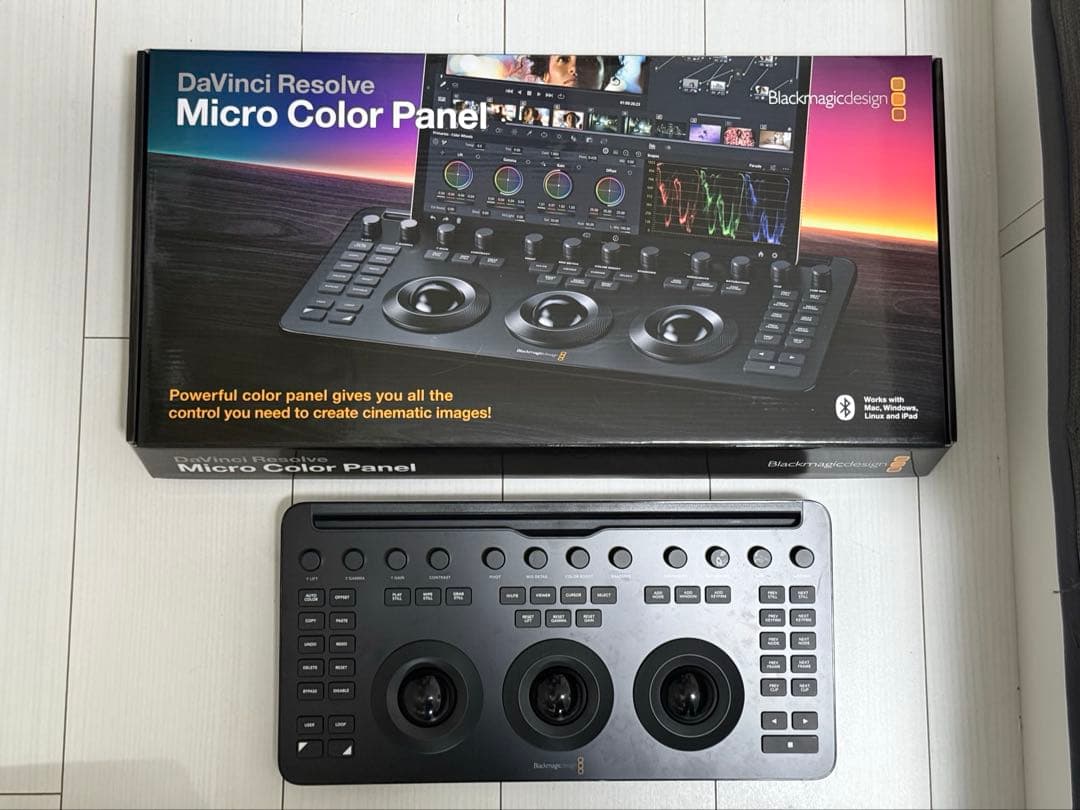 DaVinci Resolve Micro Color Panel 英語表記
