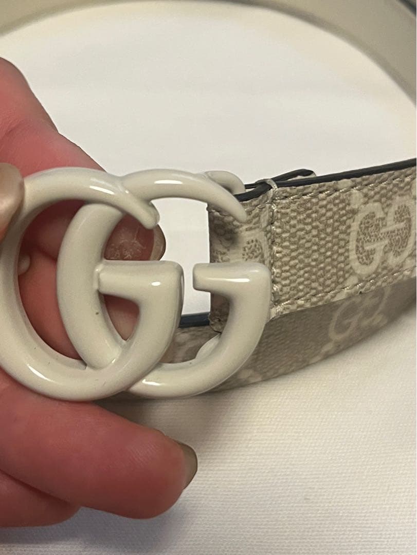 GUCCI ベージュキャンバスベルト GGロゴ