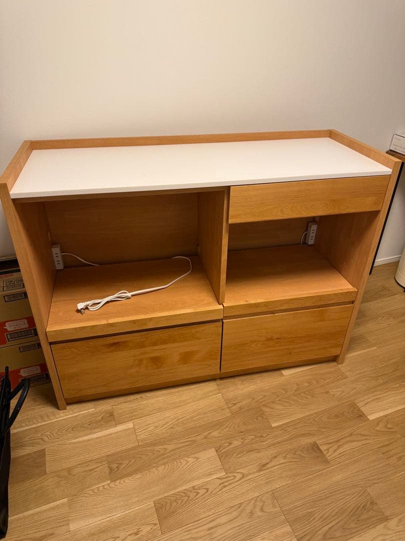 【美品】 リビングハウス キッチンカウンター 2019年製 家具 棚 ボード