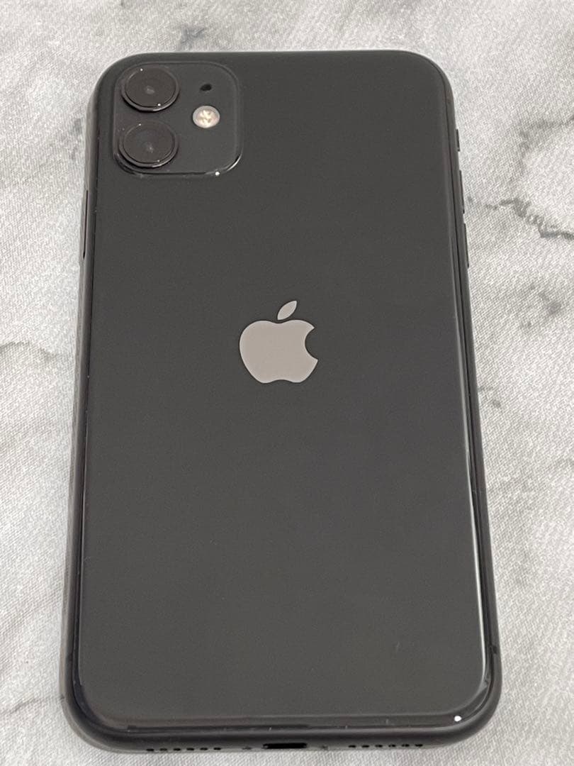 iPhone 11 ブラック 64GB 箱付き