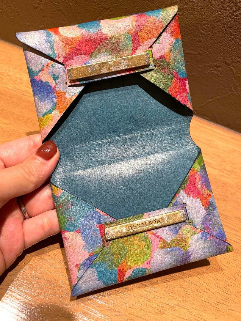 ヘラルボニー　名刺入れ