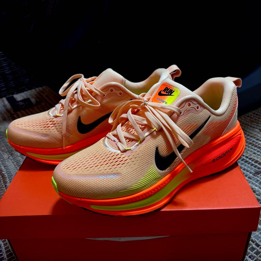 Nike ランニングシューズ zoom ボメロ18 26.5