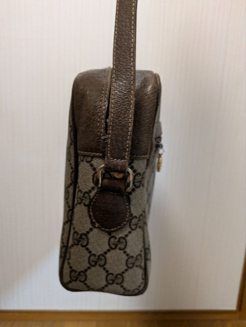 GUCCI ショルダーバッグ GGパターン