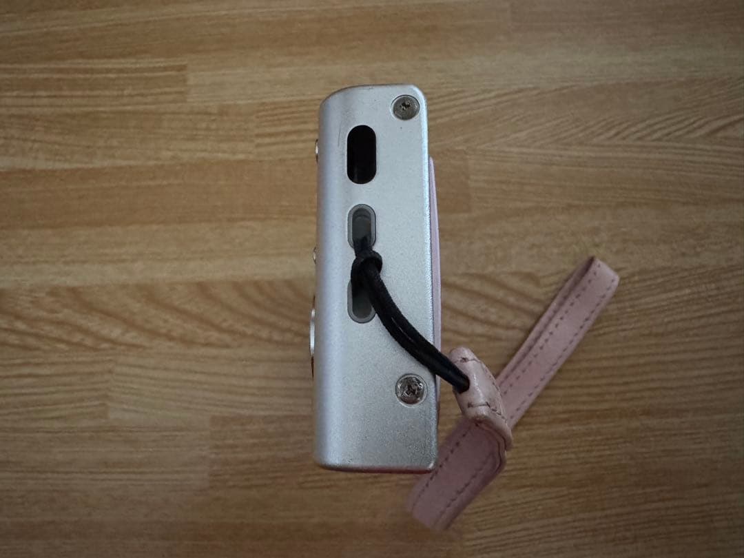 【中古品】FUJIFILM Fine Pix Z3 起動確認 付属品有 電池消耗