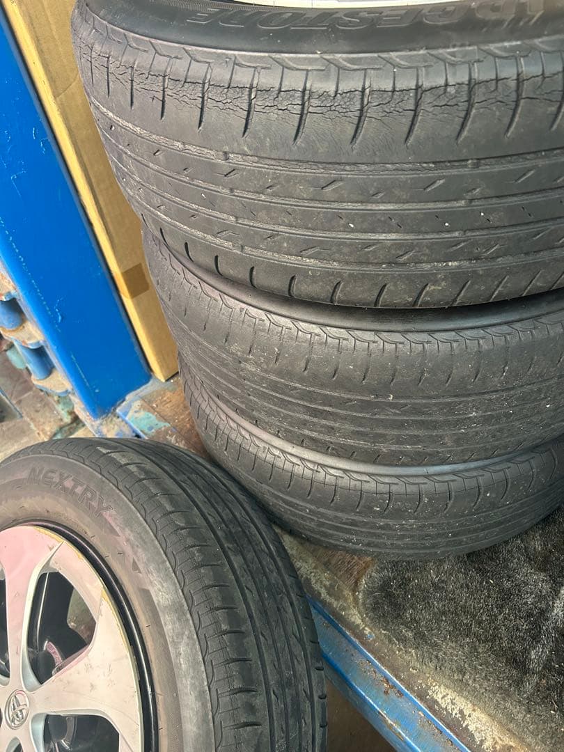 プリウス 30 後期純正ホイール4本セット！　前期の方にもどうぞ！