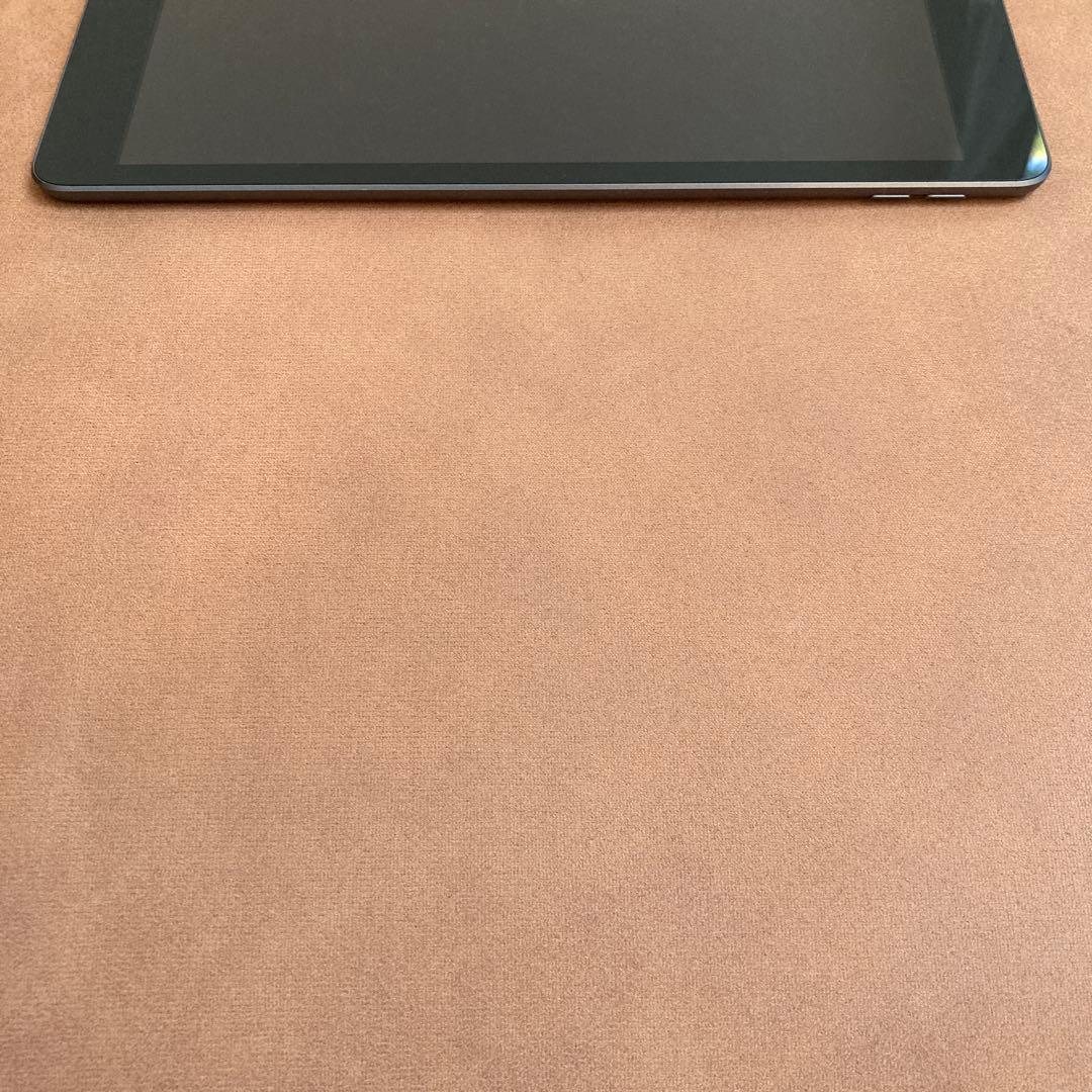 432 美品☆電池ほぼ新品☆iPad7 第7世代 32GB WIFIモデル☆