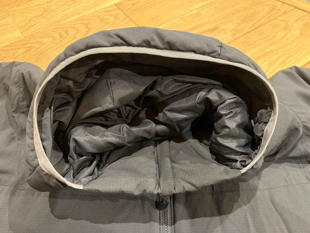 アークテリクス atom AR hoody グレー M アトム