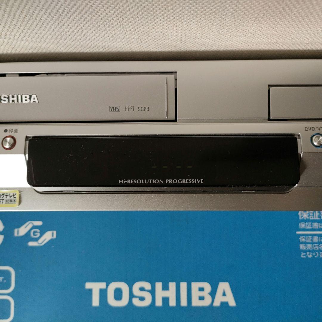 TOSHIBA SD-V700 VHS/DVDコンボデッキ 07年製