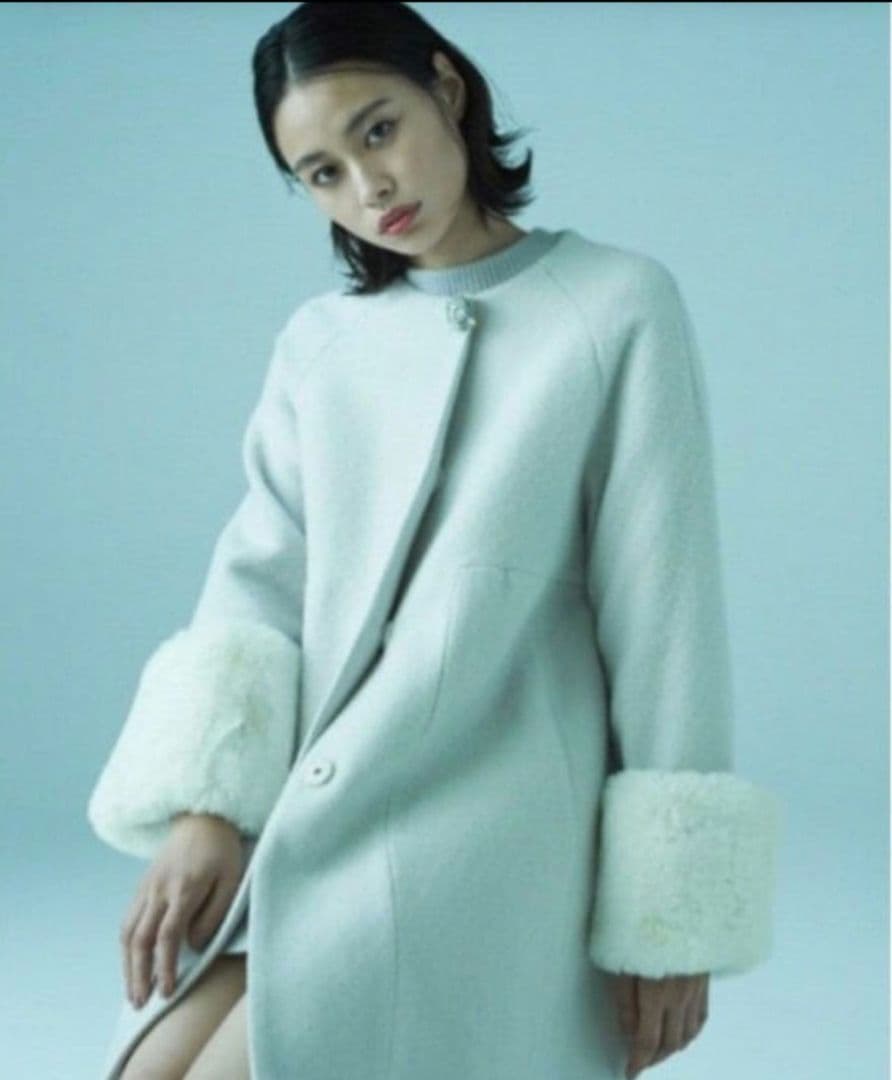 snidel ビジューブローチノーカラーコート　阪急限定カラー