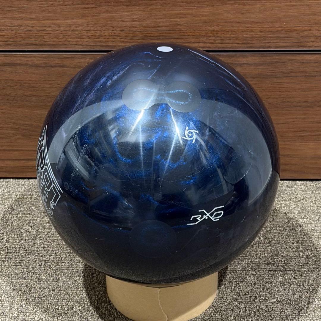 シャドウロック　15ポンド　プラグ済み　ボウリング