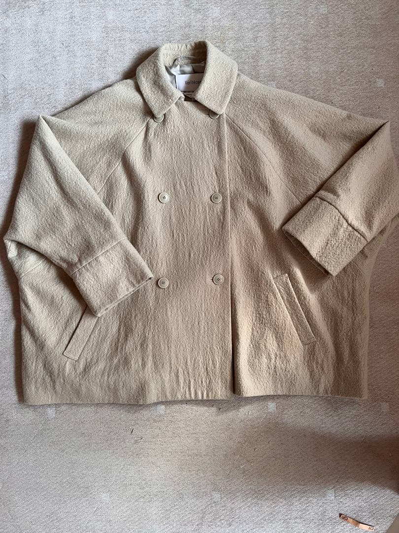 veritecoeur ヴェリテクール トラペーズライン ショートコート