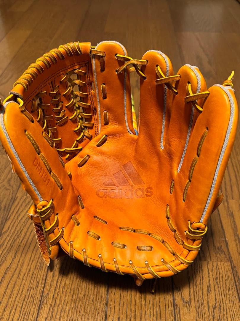 アディダス　硬式　内野