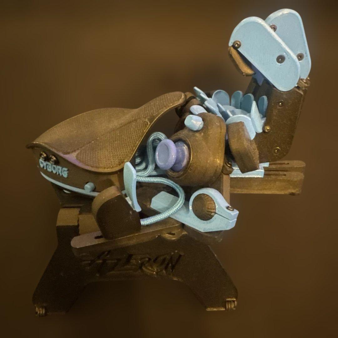 PC用ゲームコントローラー・コンバーター AZERON CYBORG