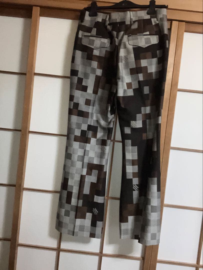 新品ルイ・ヴィトン ダモフラージュスラックス 46サイズ