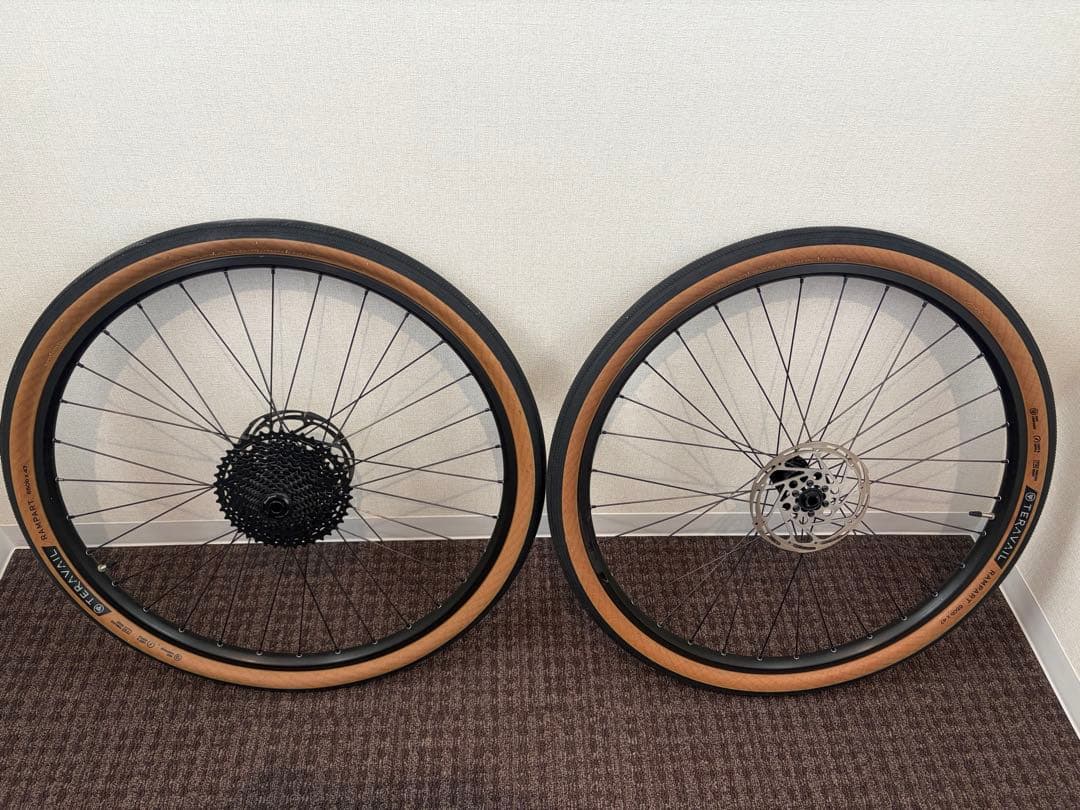 Surly midnight special 完成車付属ホイールセット