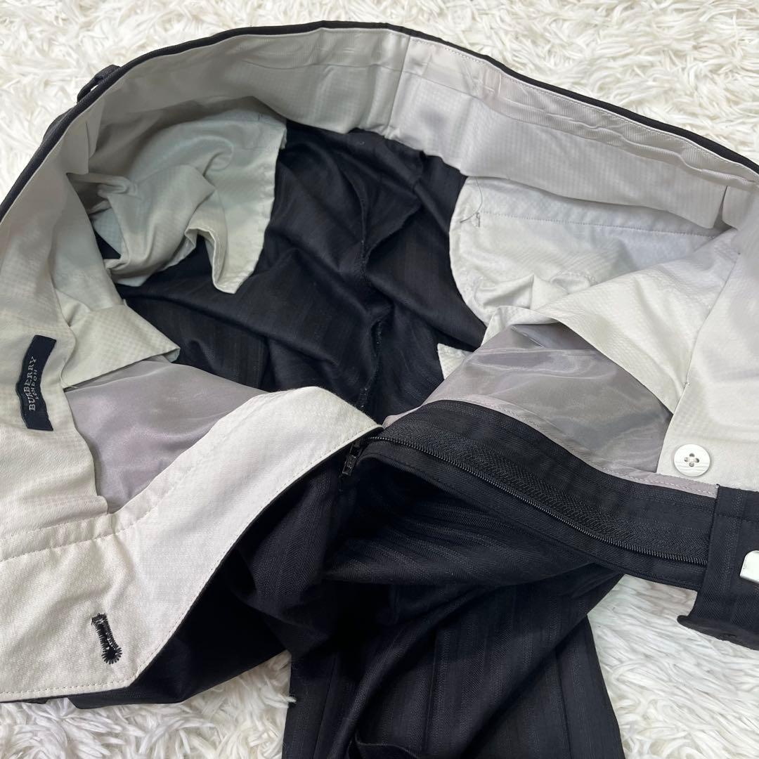 高級美品✨バーバリー　セットアップスーツ　ブラック　ストライプ　2B