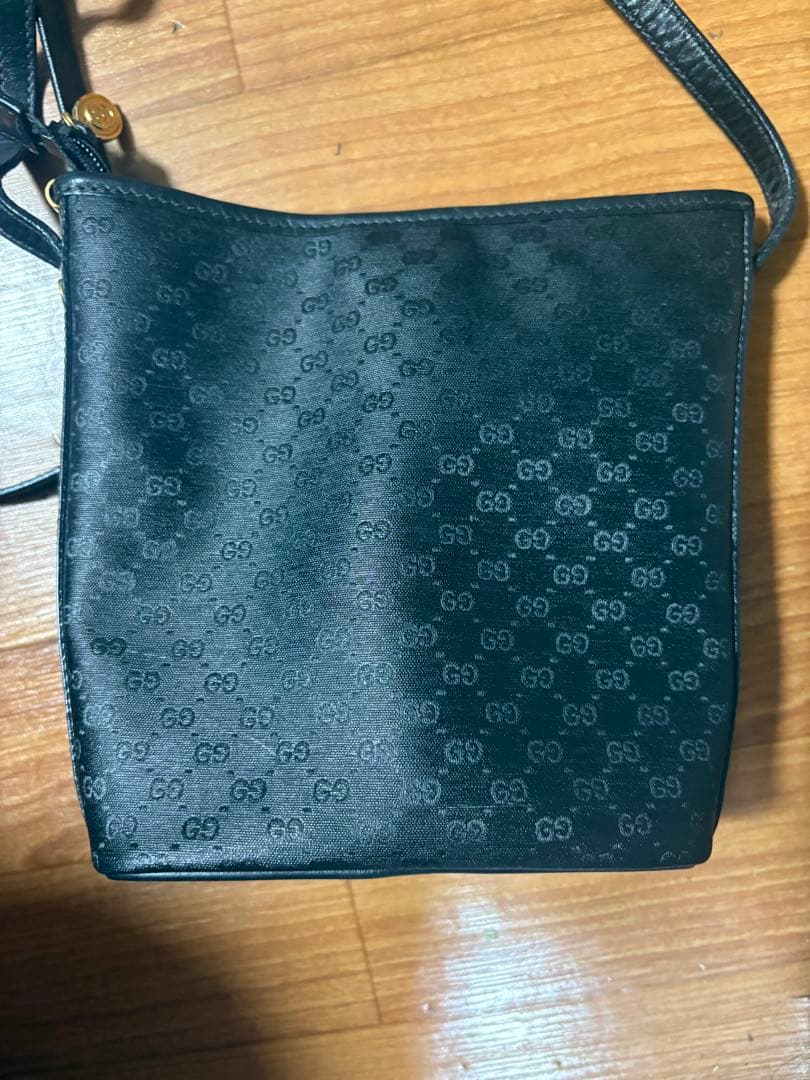 極 美品 オールドグッチ マイクロ GG レザー ショルダーバッグブラック.