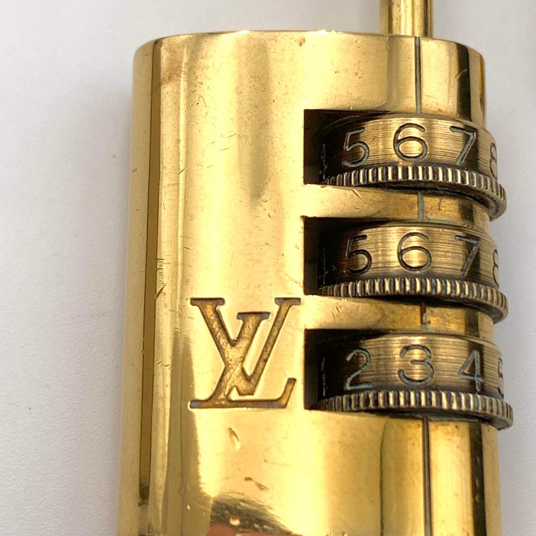 専用　　　　ルイヴィトン カデナ 南京錠　説明書付　ダイヤル式 ゴールド