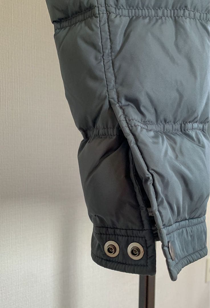 GUCCI ダウンジャケット フード付き