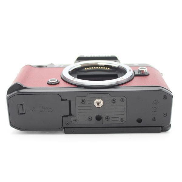 Nikon ニコン Zf プレミアムエクステリア　ボルドーレッド 　ボディ