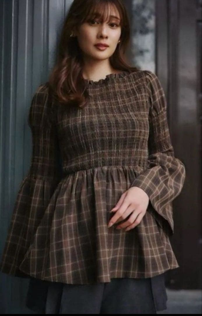 美品　Checked Flared Peplum Top ハーリップトゥー