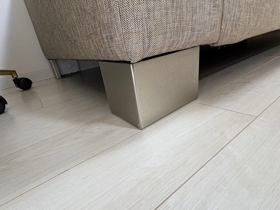 BoConcept I.D.V.2 3人掛けソファ ボーコンセプト　ベージュ