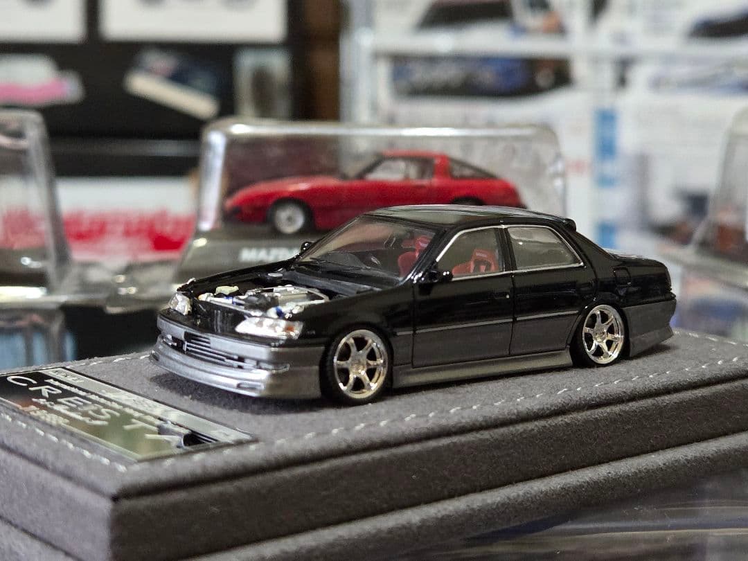 新色✨️MORTALMODELトヨタ クレスタ2.5ルーラントG黒銀1/64