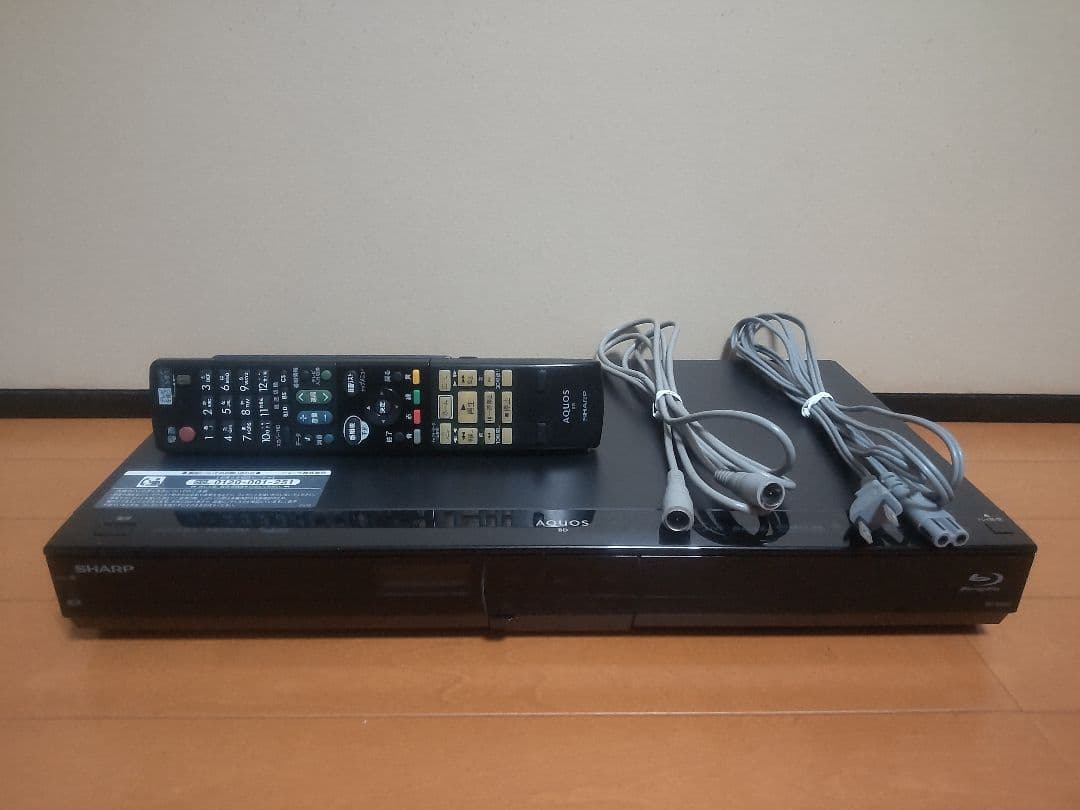 シャープ　AQUOS　BD―W520 500GB→1TB プチメンテ済み