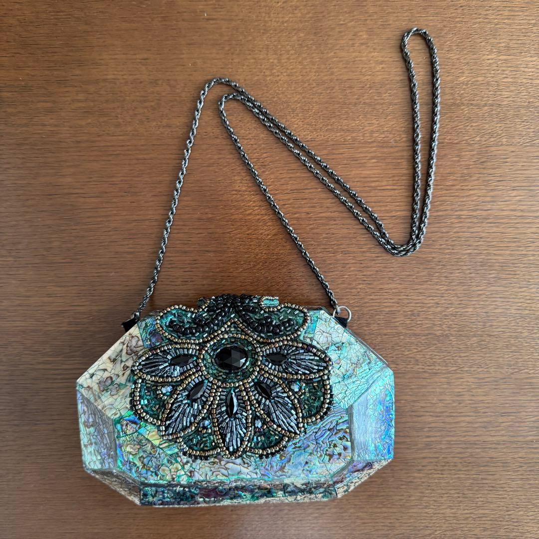 【美品】GRACE CONTINENTAL フラワーシェルクラッチ