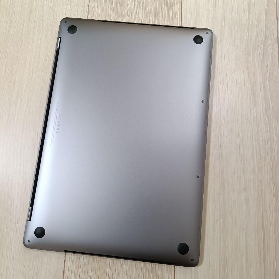 美品 MacBook Pro 15インチ 2017 スペースグレイ Apple