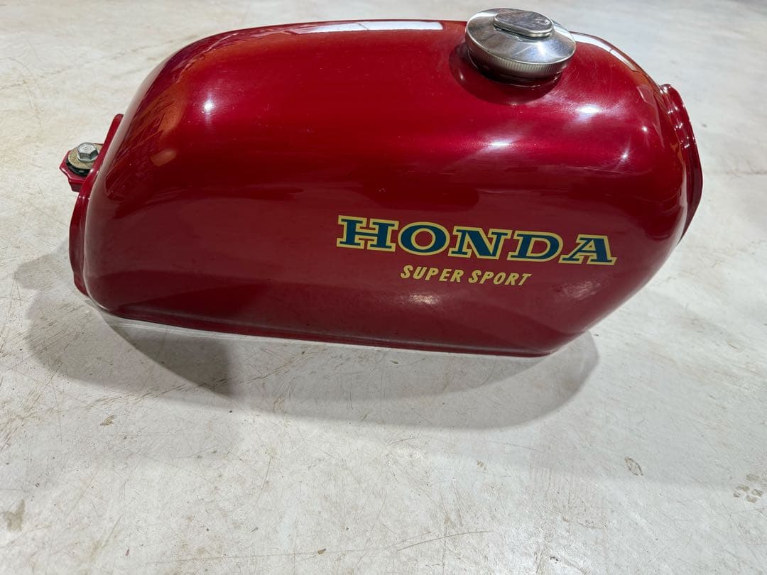 ノ*キ様 エイプ50.エイプ100 赤パールタンクキタコシートセット