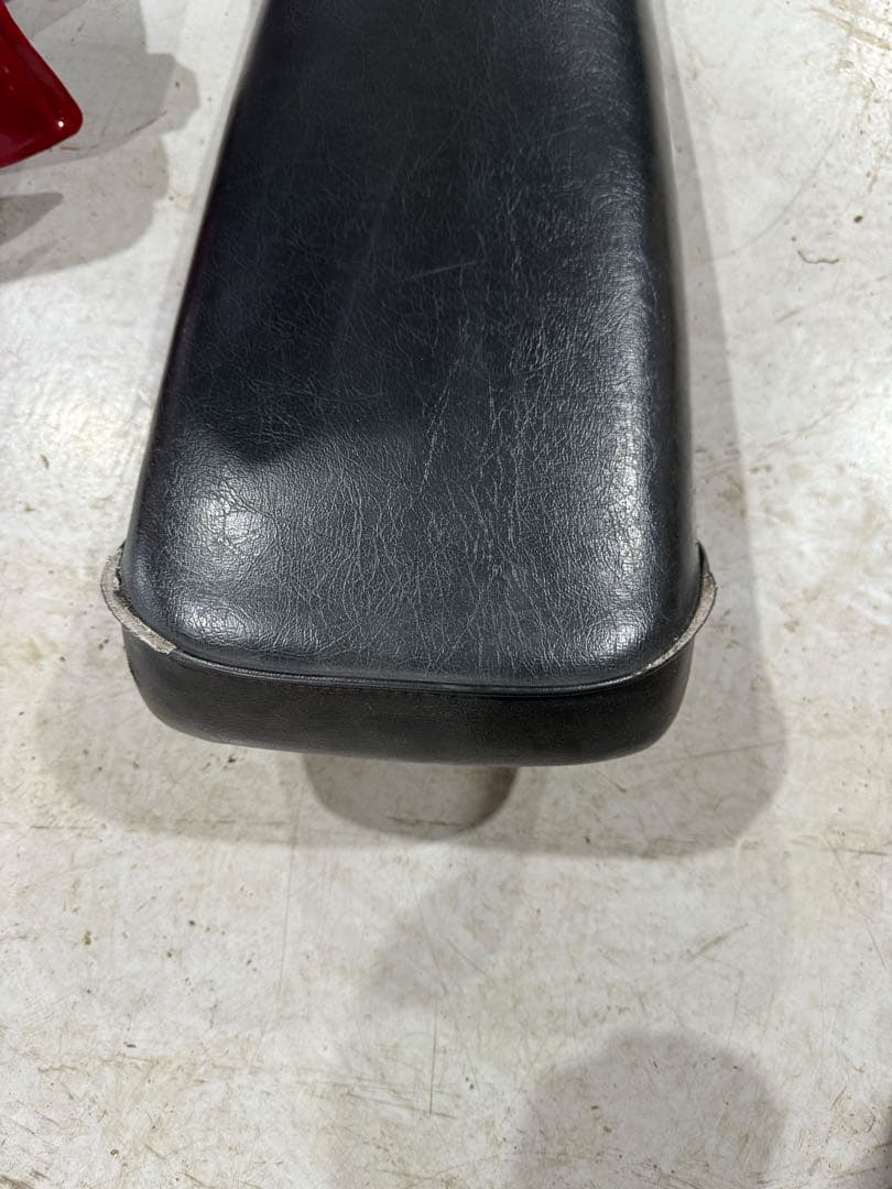 ノ*キ様 エイプ50.エイプ100 赤パールタンクキタコシートセット