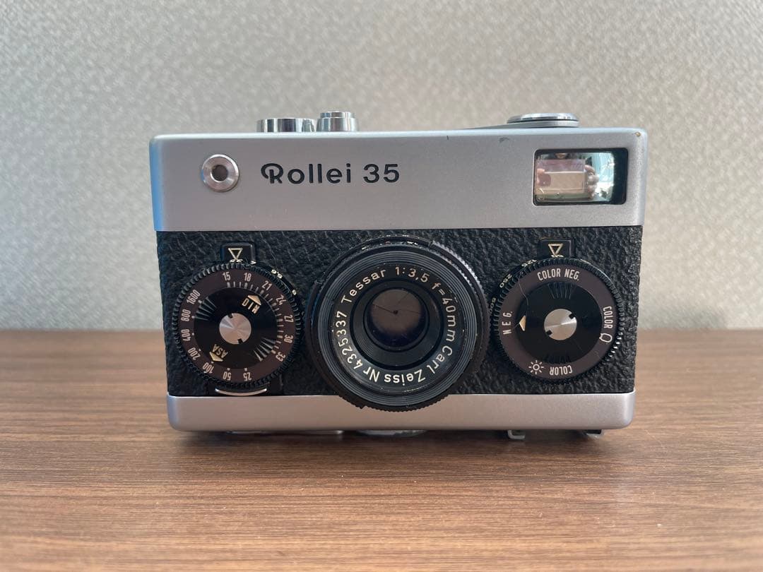 Rollei 35 ドイツ製 Tessar 40mm f/3.5 シルバー