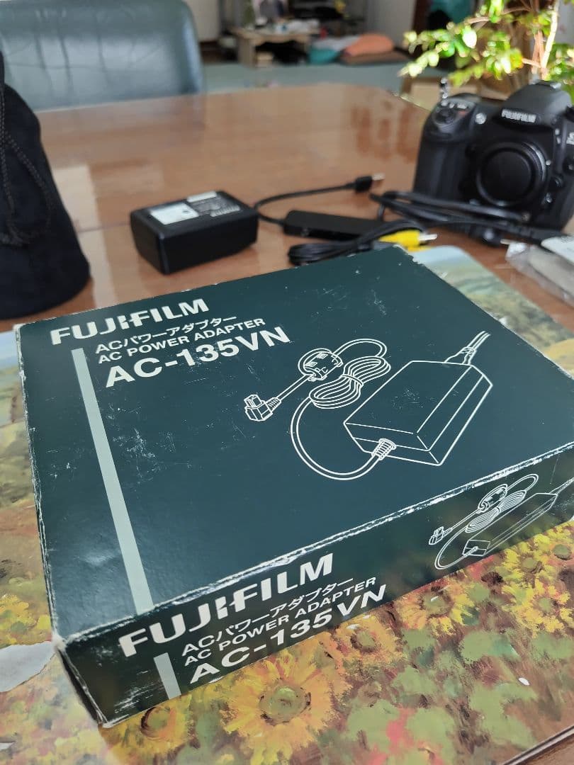 FUJIFILM S5 Proデジタル一眼レフ　Nikon Zoomレンズ　一式