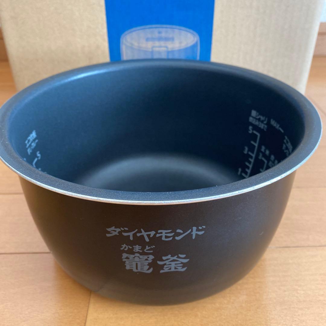 Panasonic 圧力IHジャー炊飯器 5合炊き SR-NB102