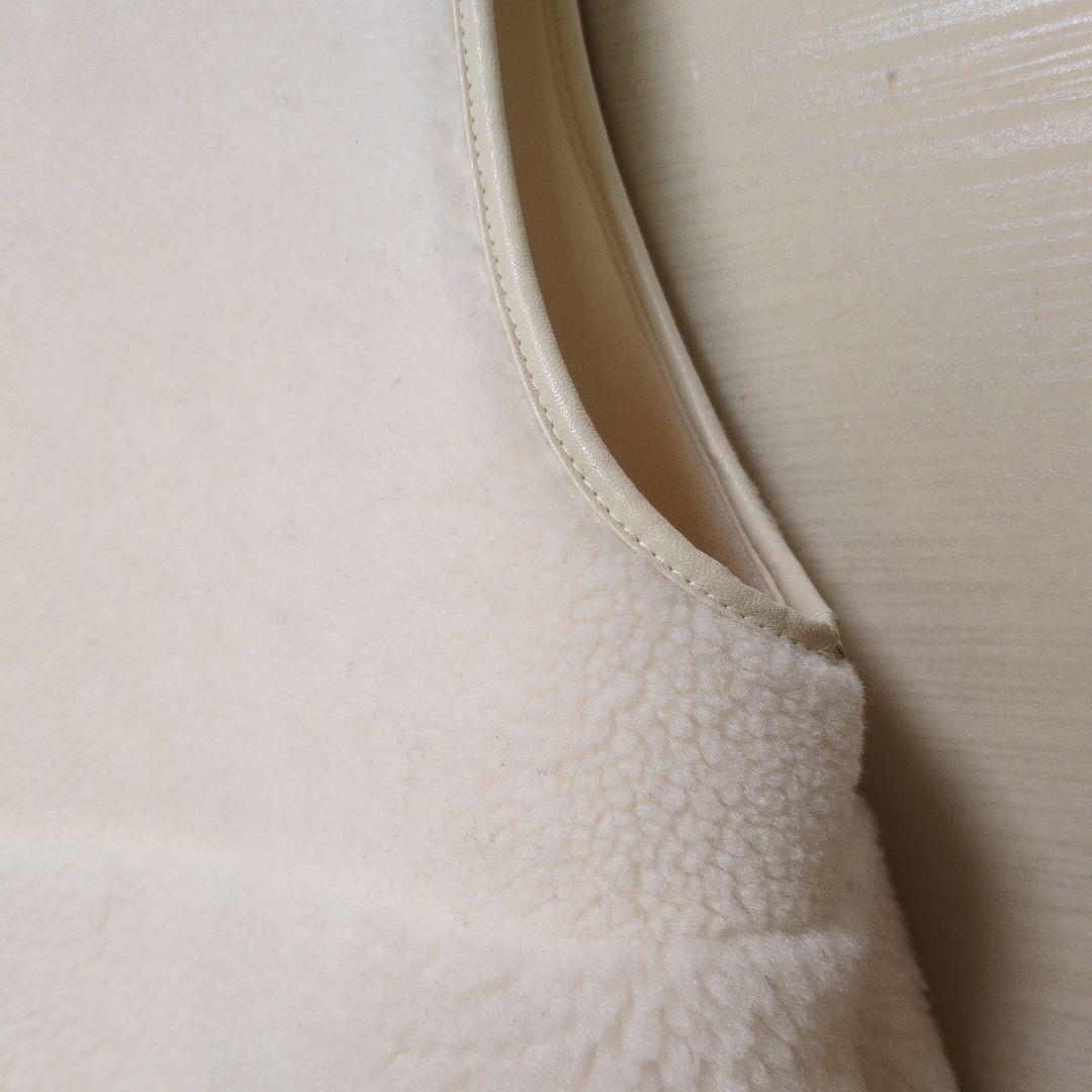 新品　BEAUTY＆YOUTH ボア・フェイクムートンリバーシブルベスト