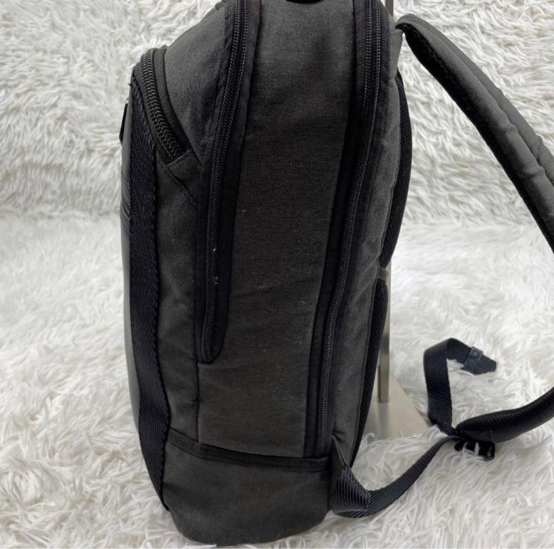 TUMI Davis Alpha Bravo ビジネスリュック　A4収納　２室