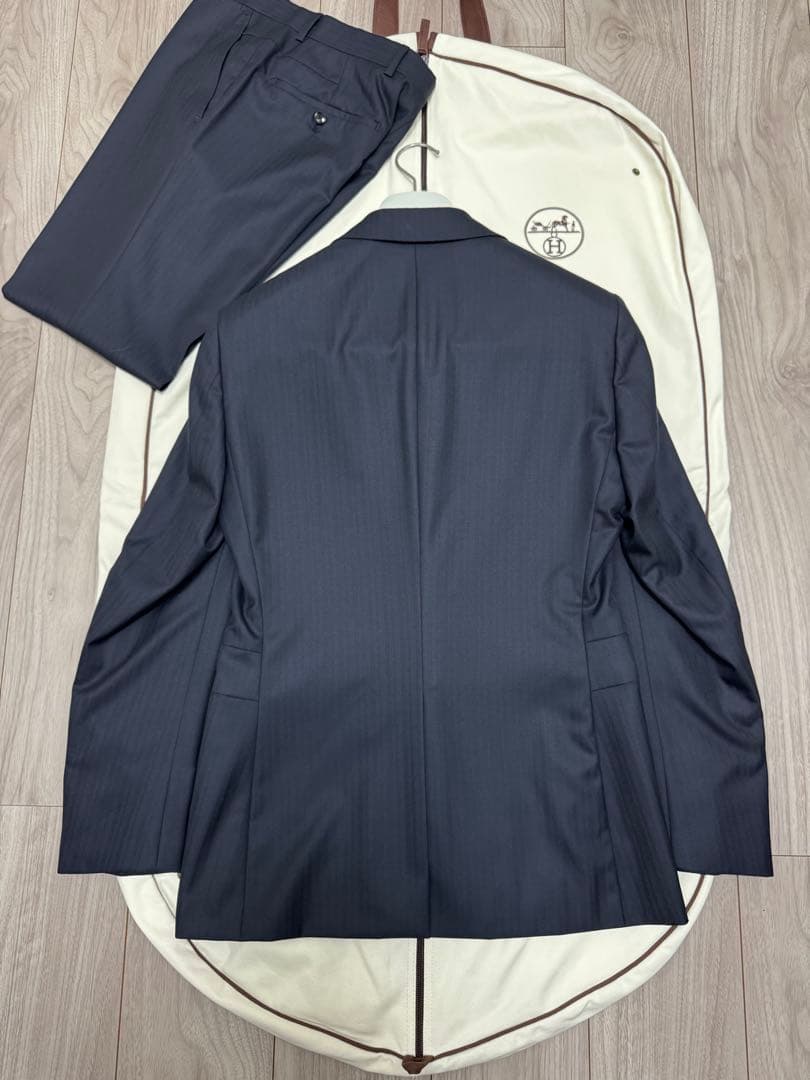 新品　エルメス　スーツ　46 濃紺　ストライプ