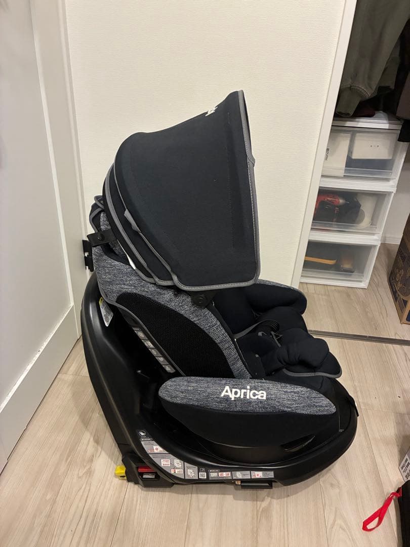 Aprica フラディア グロウ ISOFIX AC チャイルドシート