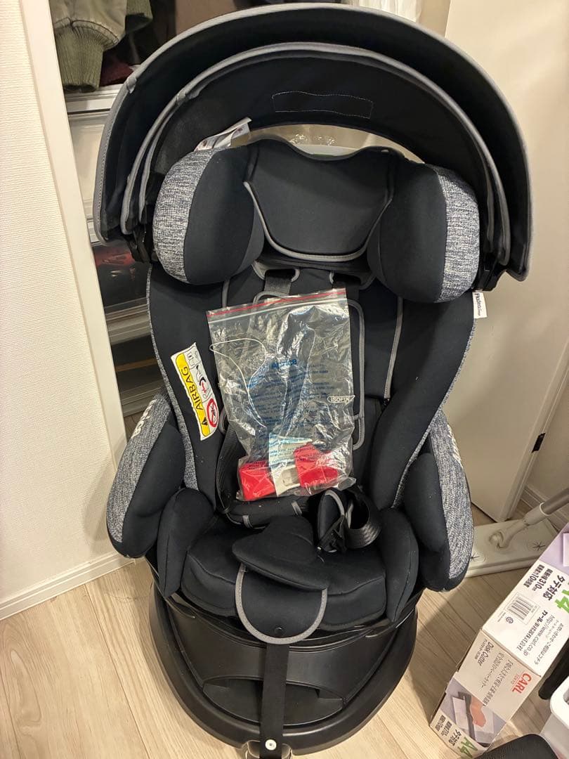 Aprica フラディア グロウ ISOFIX AC チャイルドシート