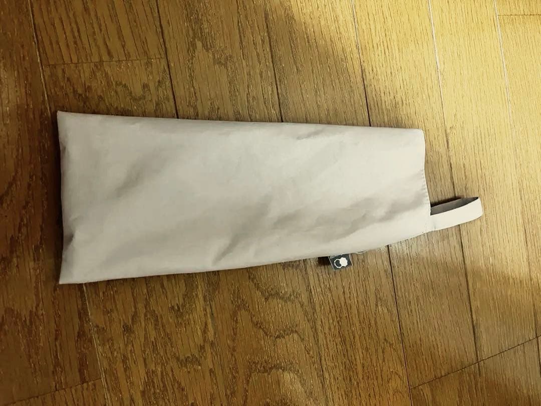 サンバリア100 折りたたみ　遮光100% 日傘　M ピンクベージュ