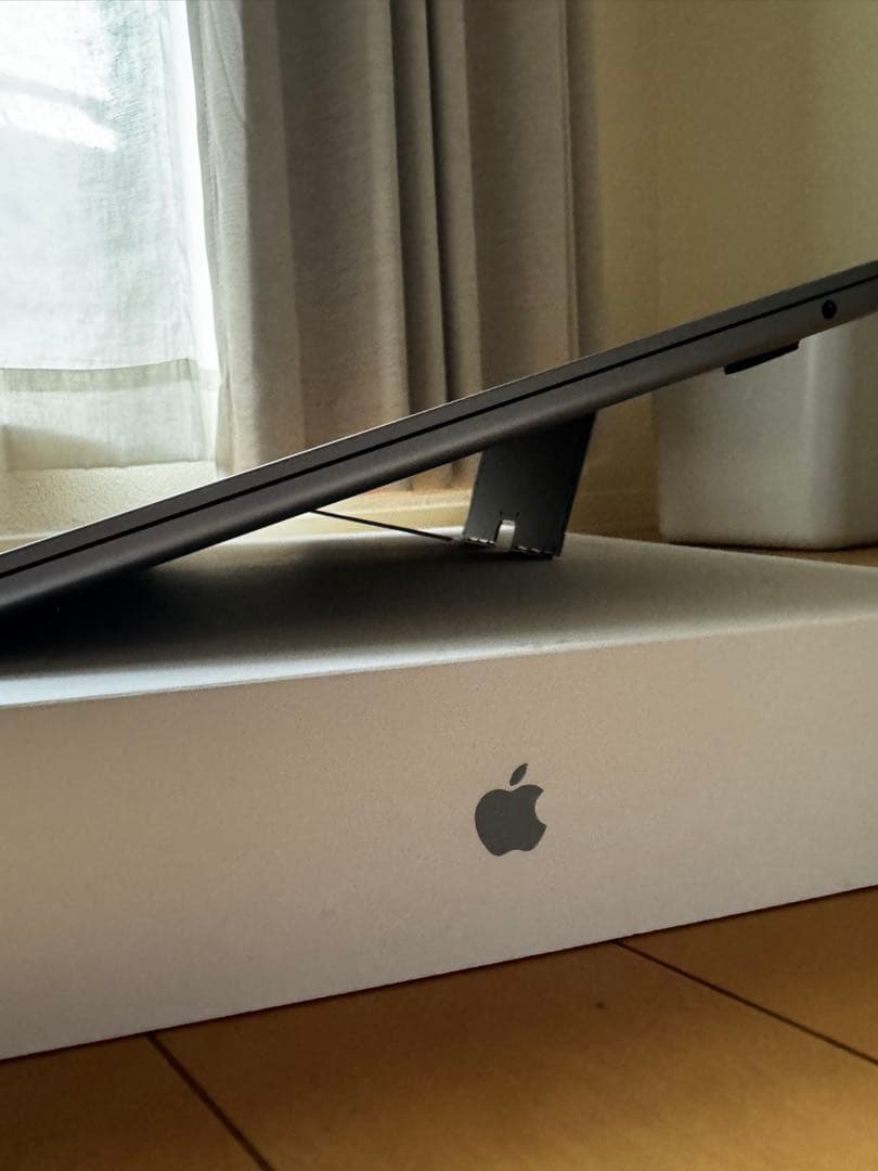 MacBook Air 15インチ M2 2023 本体 512GB スタンド付