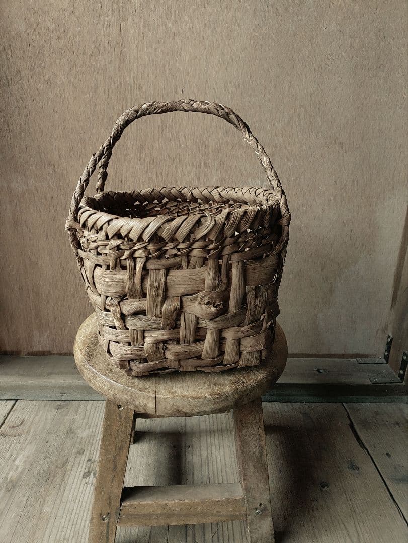 コ*ネ様 信州安曇野の山葡萄かごバック。里山手仕事