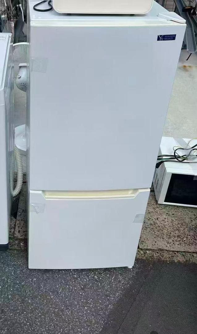 ホワイト冷蔵庫 上段冷蔵室 下段冷凍室