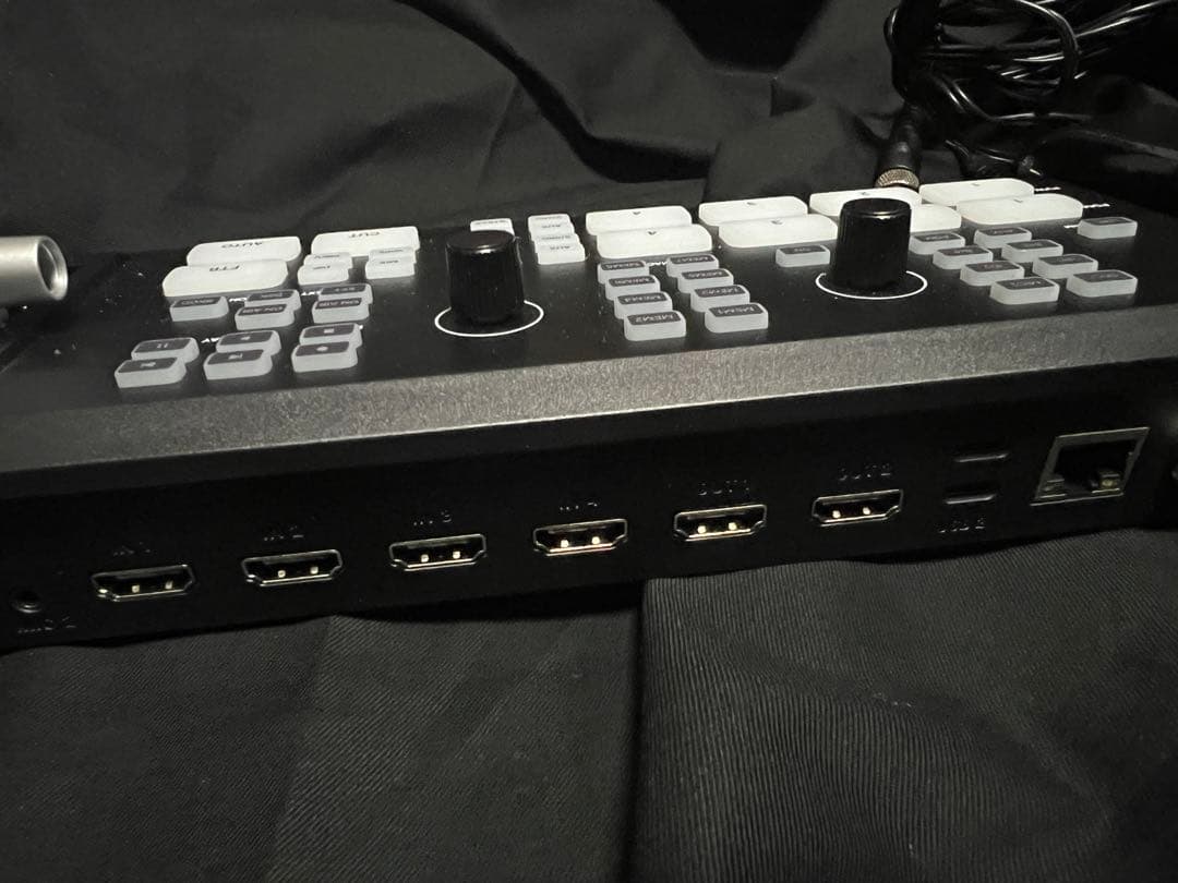 osee GoStream Deck Pro 専用スタンドと箱付き　スイッチャー