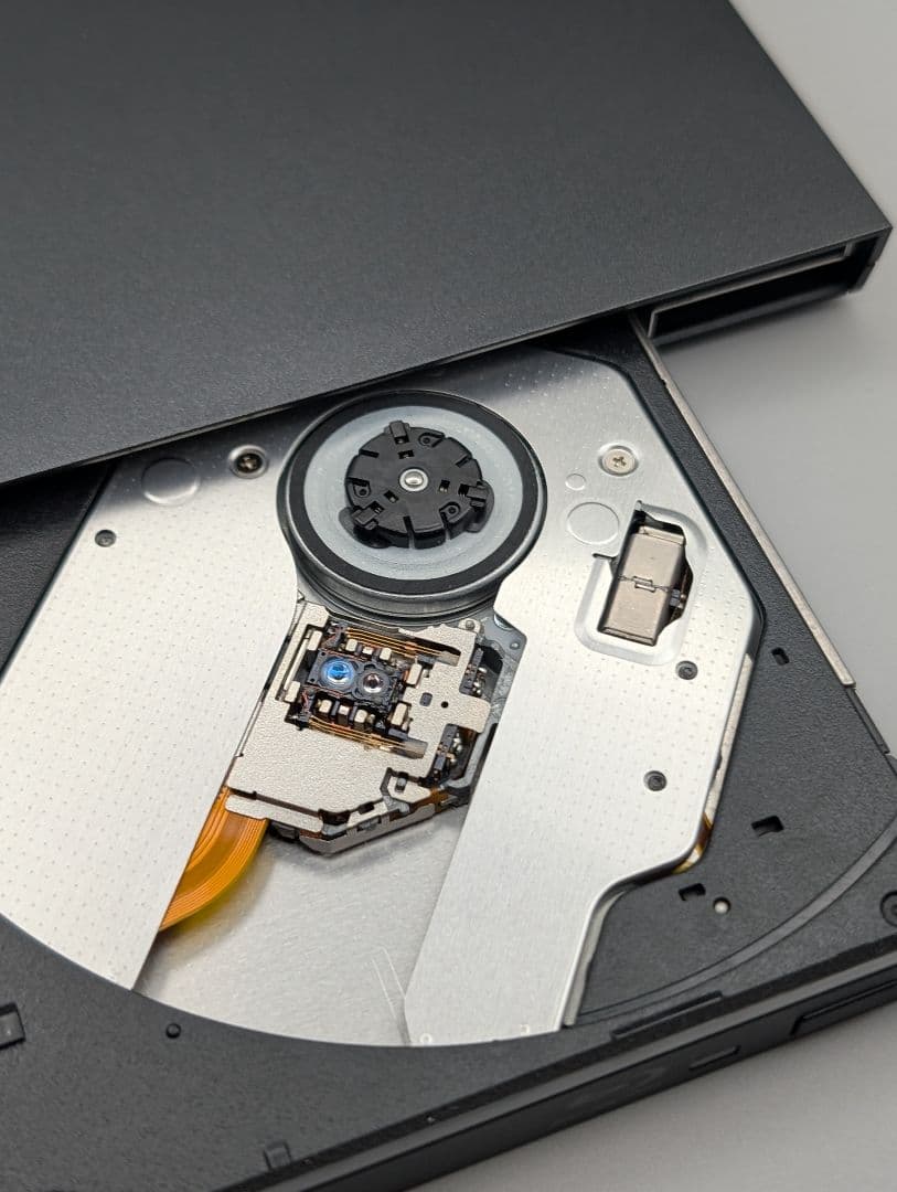 LogitecUHD BD対応ポータブルBDドライブ LBD-PVA6U3VBK